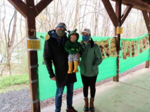 Coddington Road Community Center Families visit the Bear Room's outdoor classroom. 