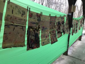 Coddington Road Community Center Families visit the Bear Room's outdoor classroom.